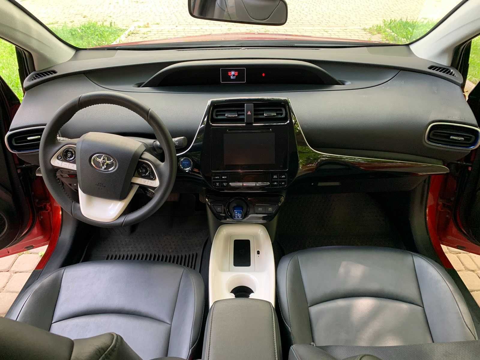 Тойота Пріус , Toyota Prius 2016.З пробігом