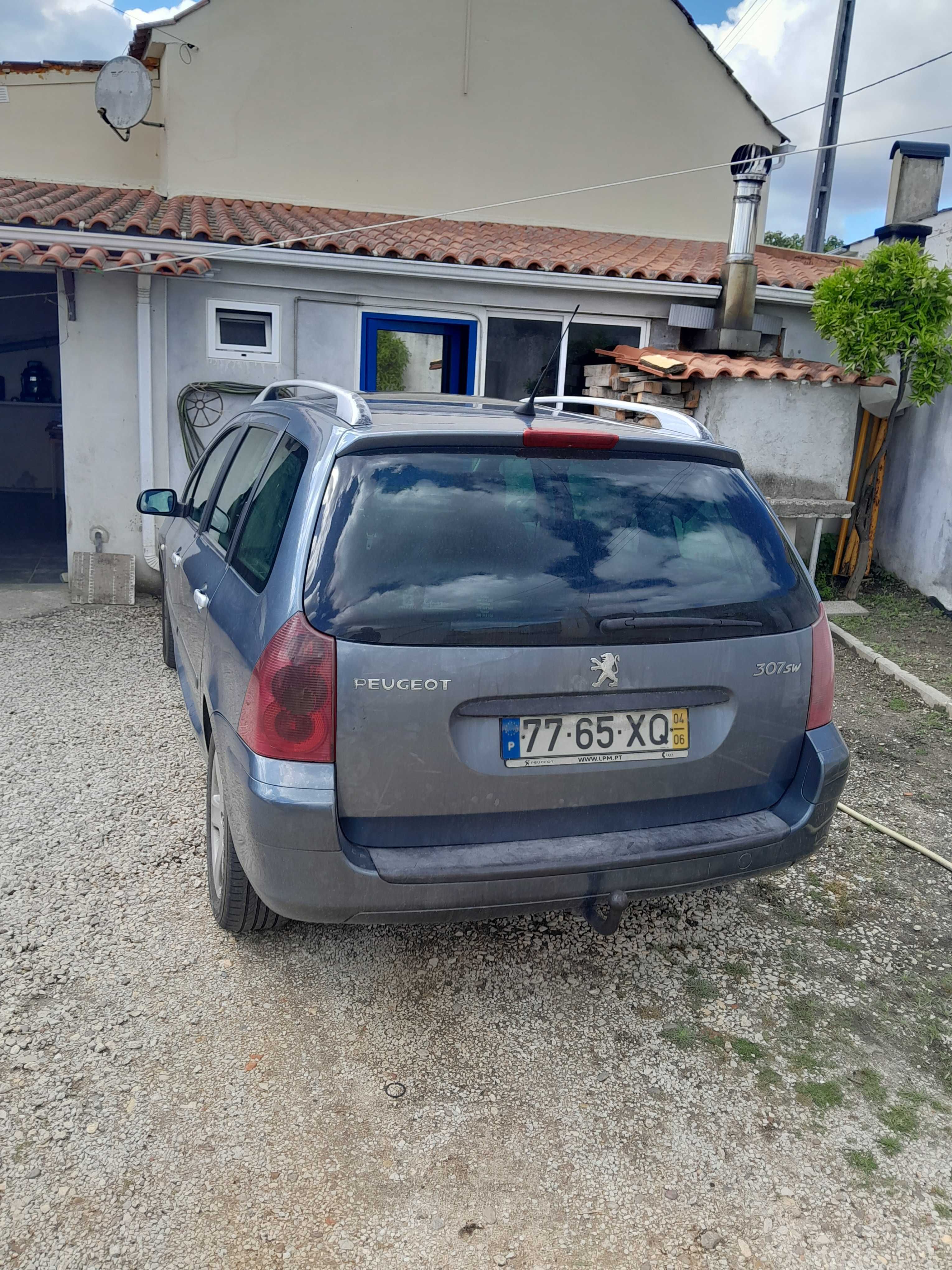 Peugeout 307. 7 lugares