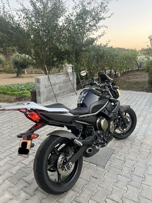 Yamahaa xj6 2010