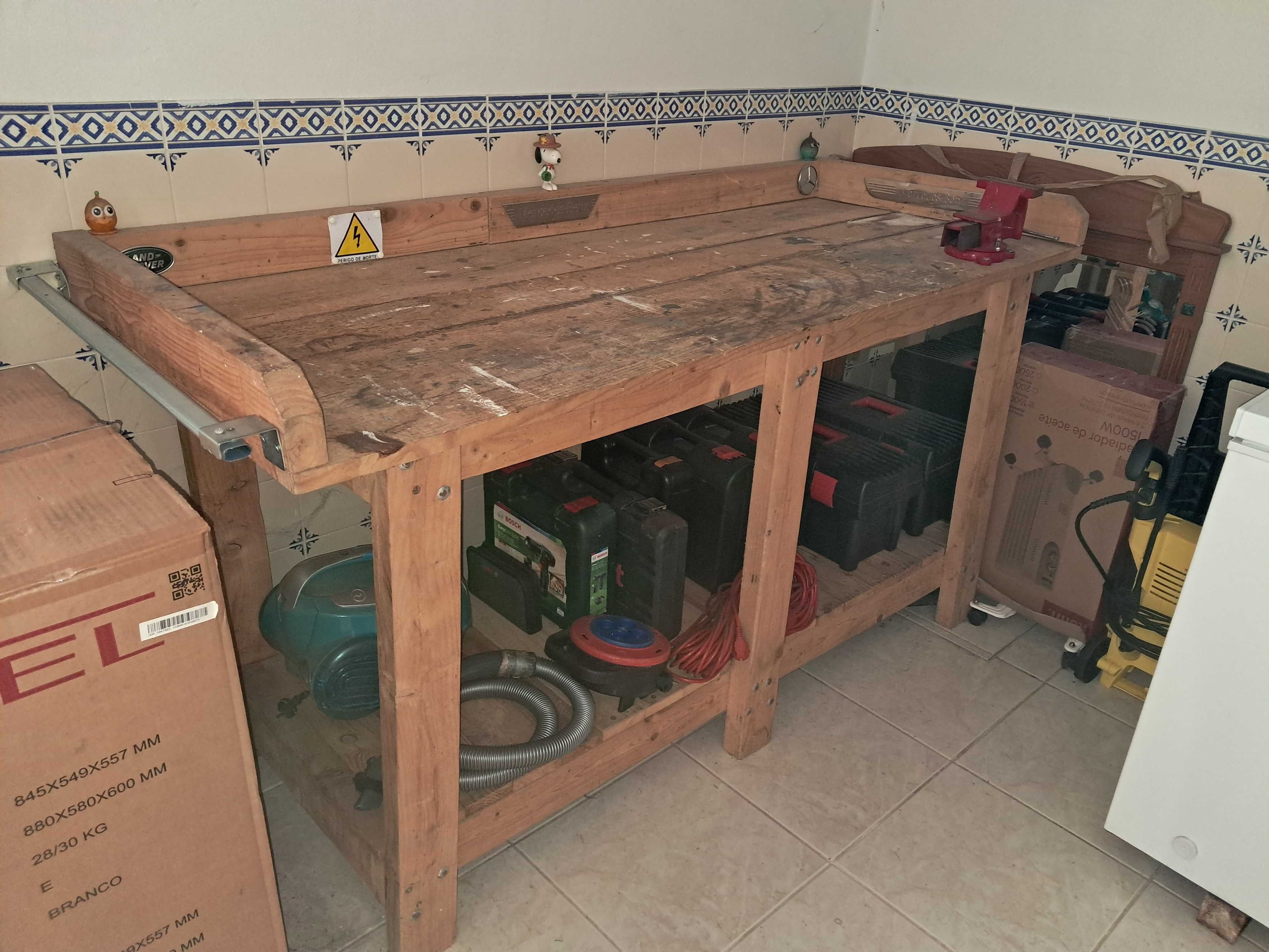 Bancada de Trabalho com torno