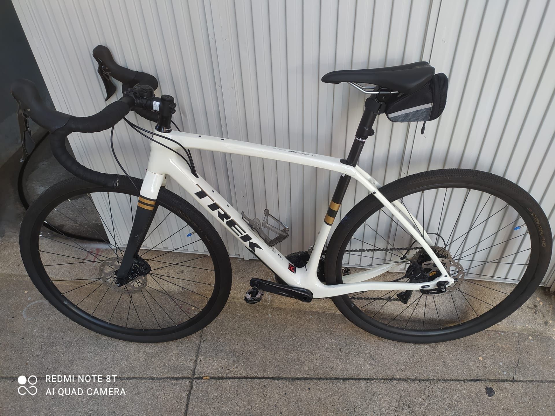 Bicicleta gravel Trek Checkpoint SL5