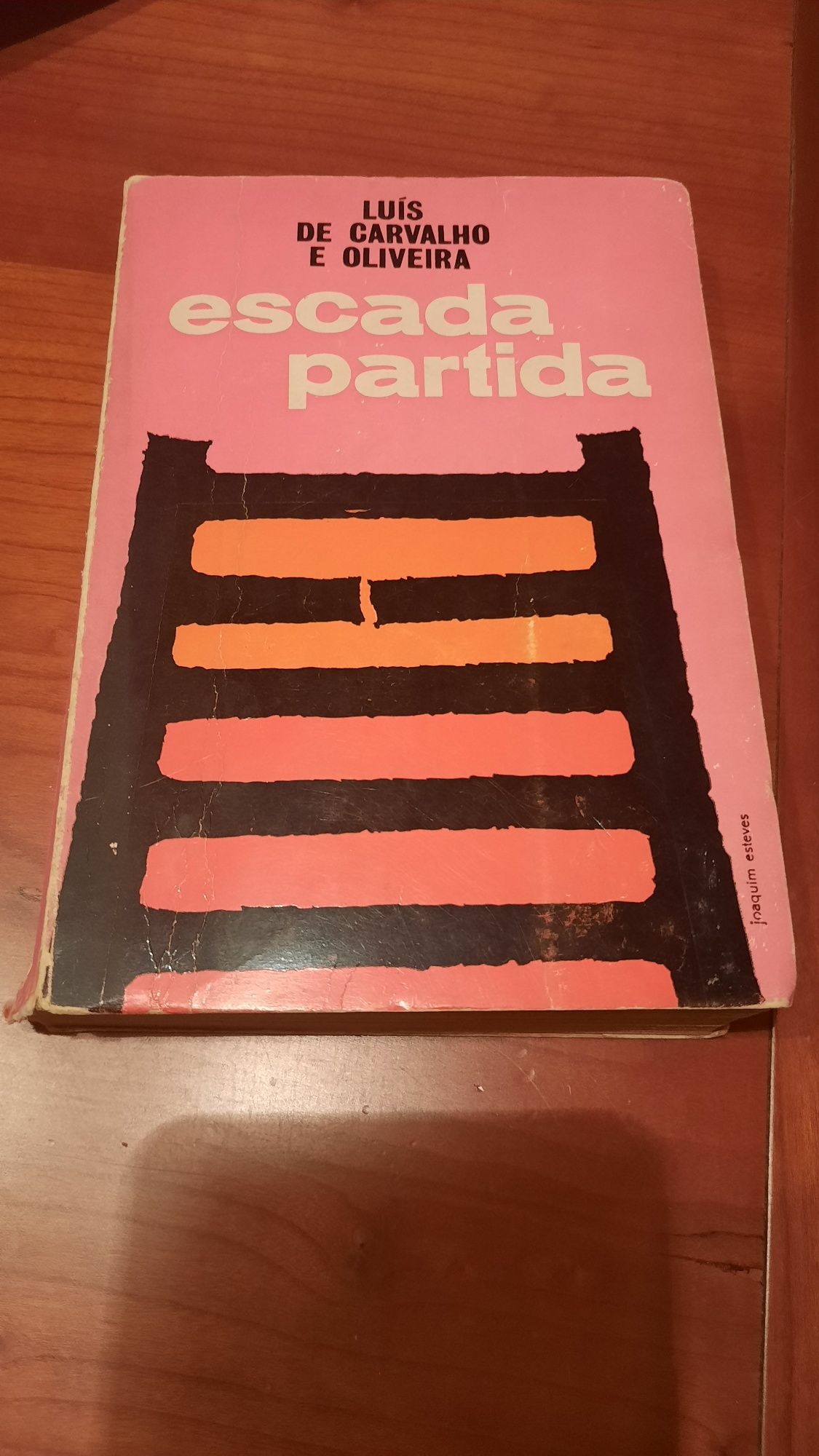 Escada partida Luís de Carvalho e Oliveira