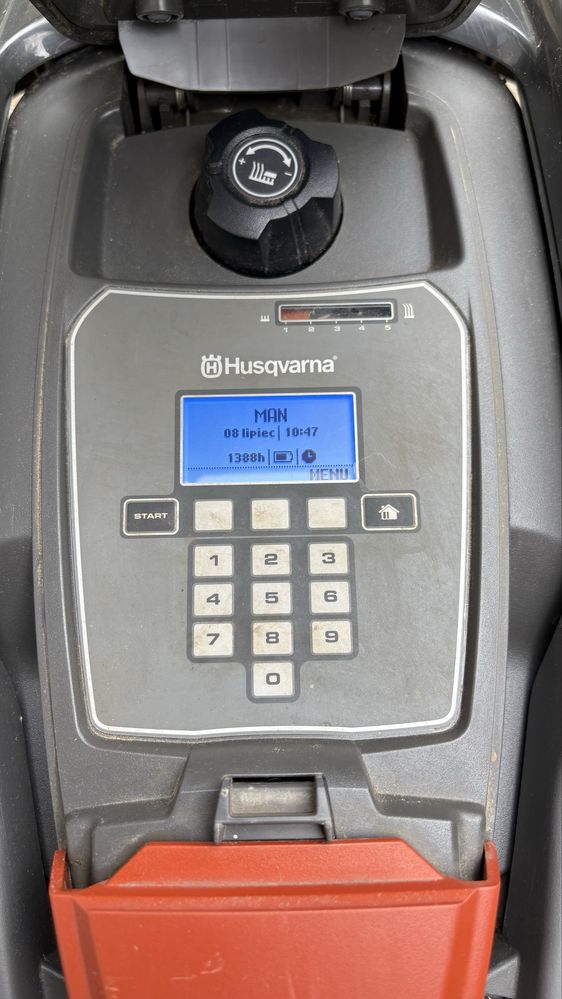 Sprzedam kosiarke husqvarna 105
