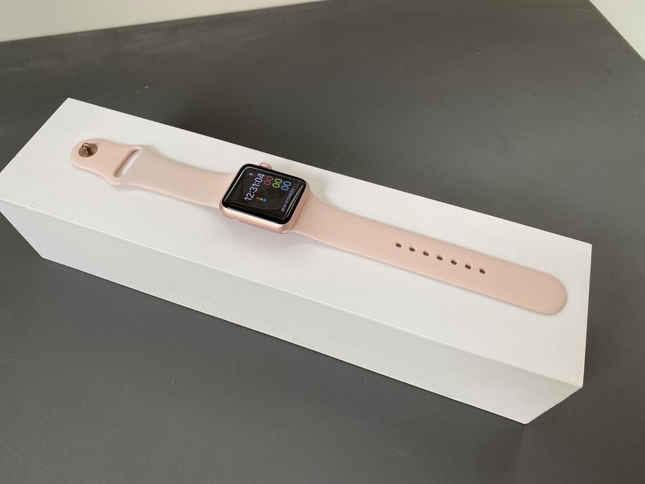 Idealny Apple Watch 38 mm ROSE GOLD + gratis!