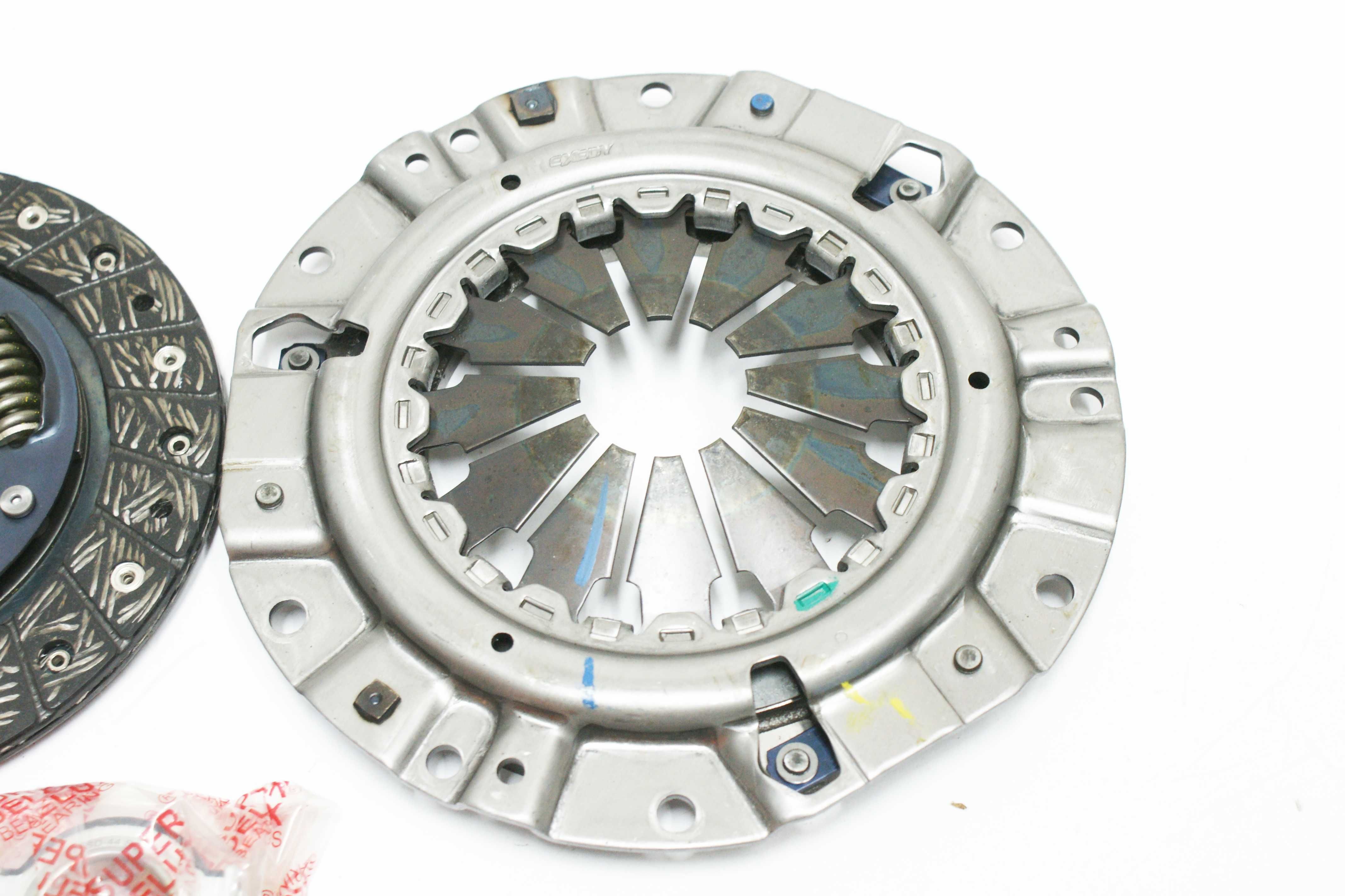 Tarcza docisk sprzęgło Exedy IAP Suzuki Splash Alto Swift Opel Agila B