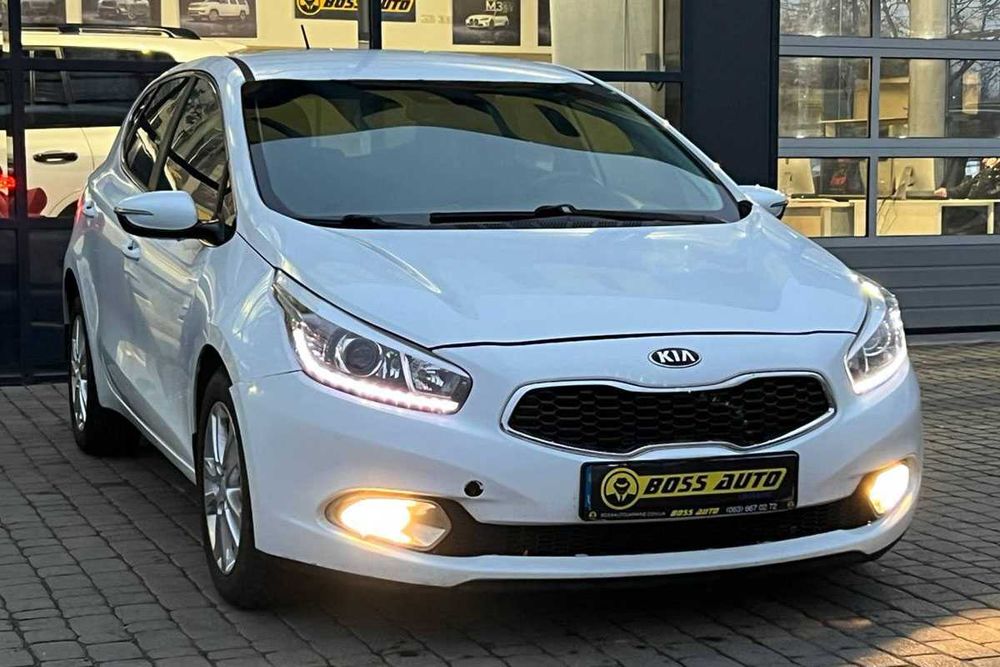 Kia Ceed 2013 року