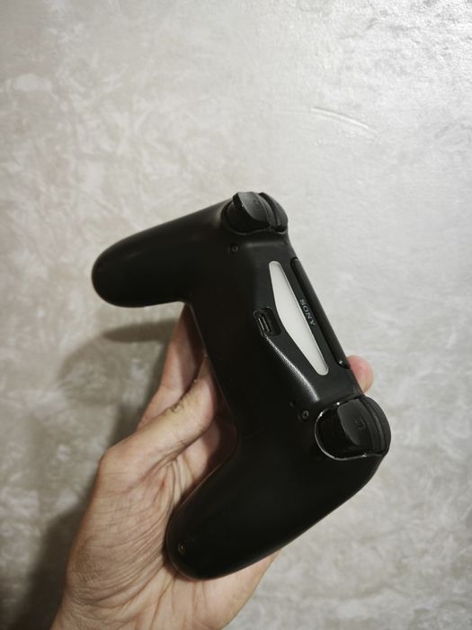 Sony dualshock 4 комплектный с приставки