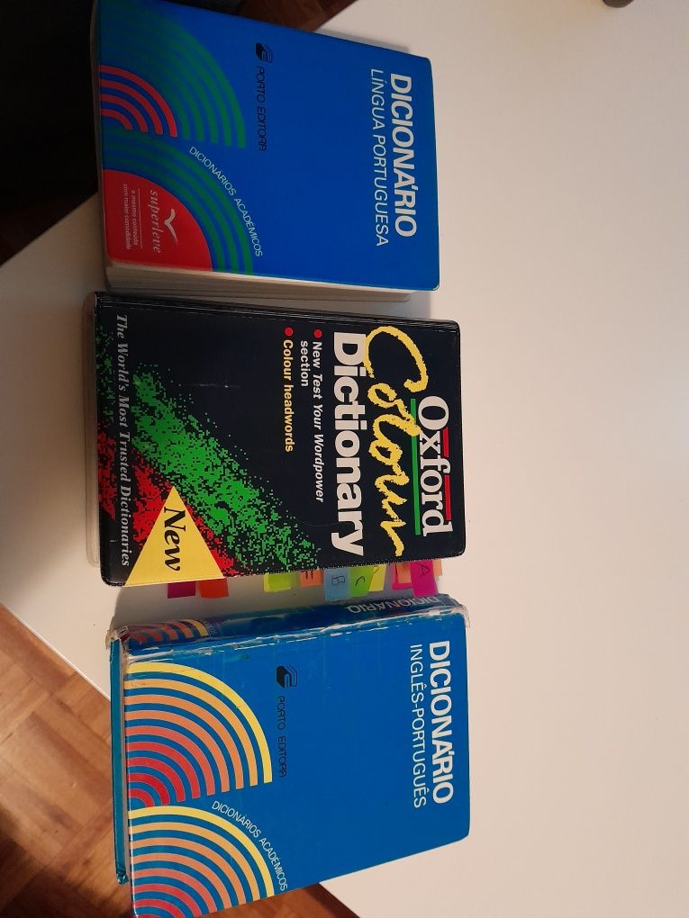 Dicionários lote 5euros todos