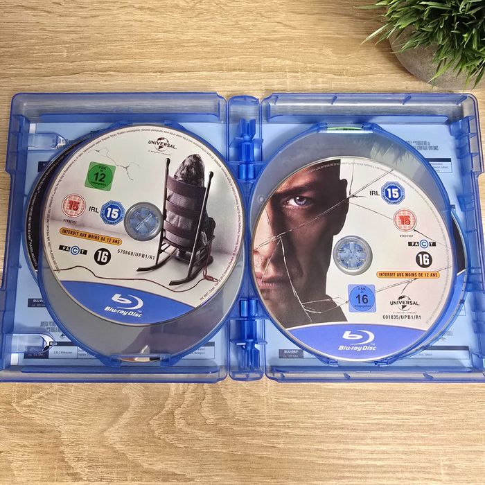 Kolekcja 10 horrorów na płytach bluray, stan idealny