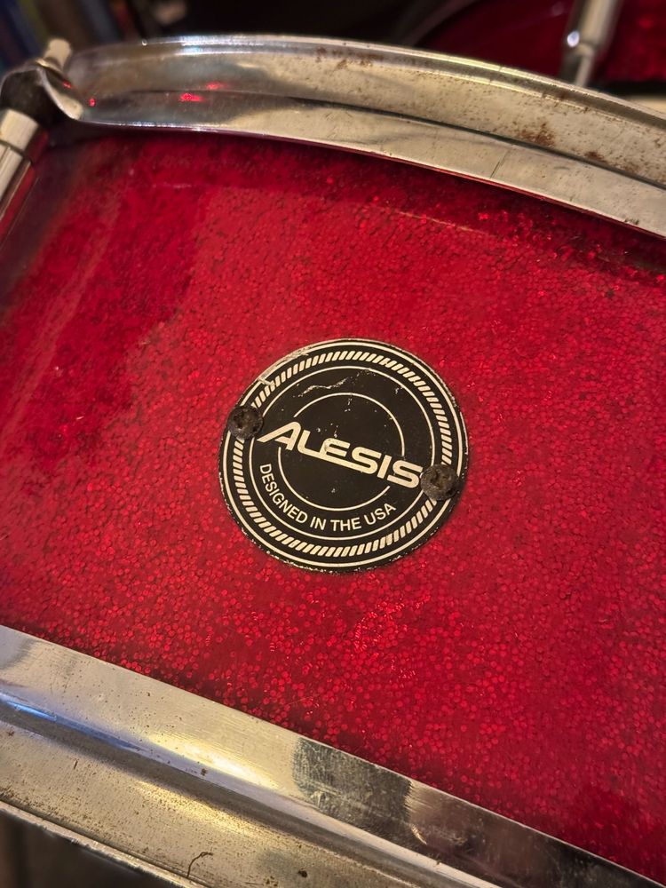 Tambores de bateria eletrônica Alesis (Ler descriçao)