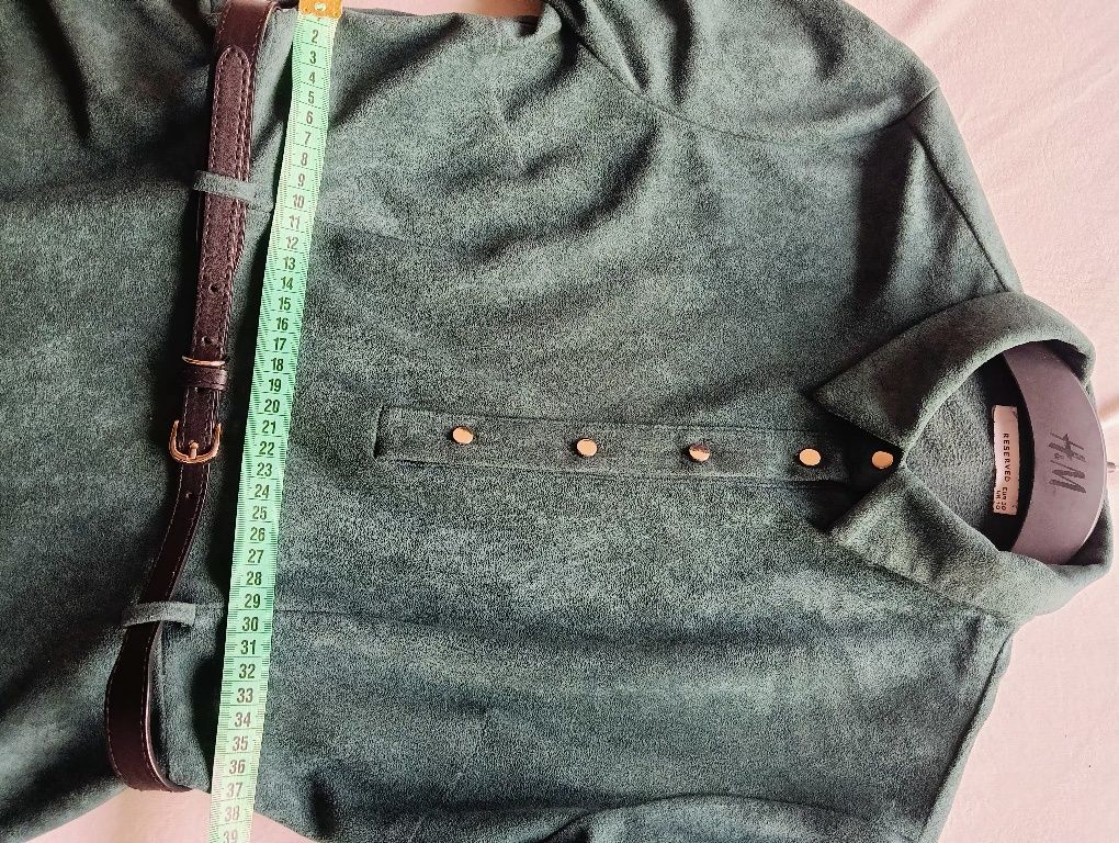 Sukienka MIDI Reserved