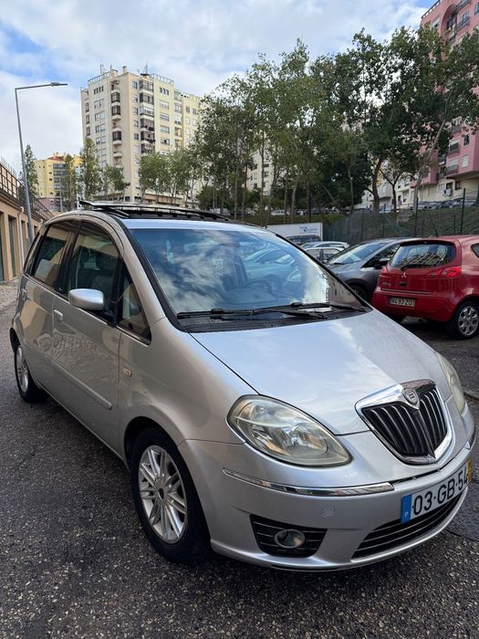 Lancia Musa 1.3 16V M-jet Oro Executive