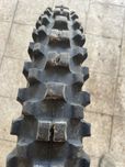 Pneus e jante de motocross
