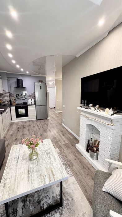 Продам квартиру  новострой проспект Независимости