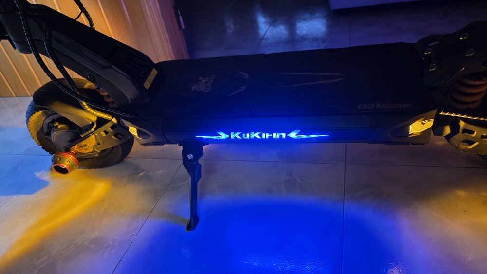 Trotinete  Kukirin G2 Master –2024
