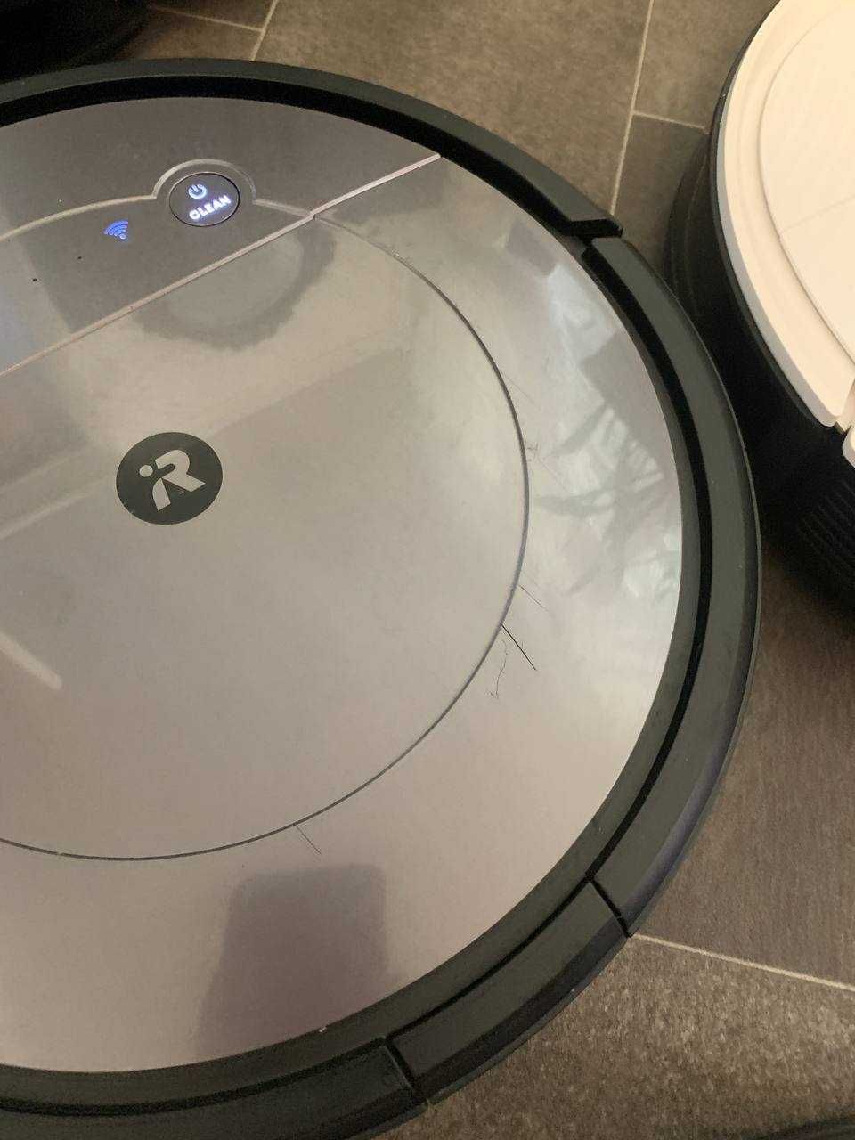 Робот пилосос iRobot Roomba Combo 3700 гр