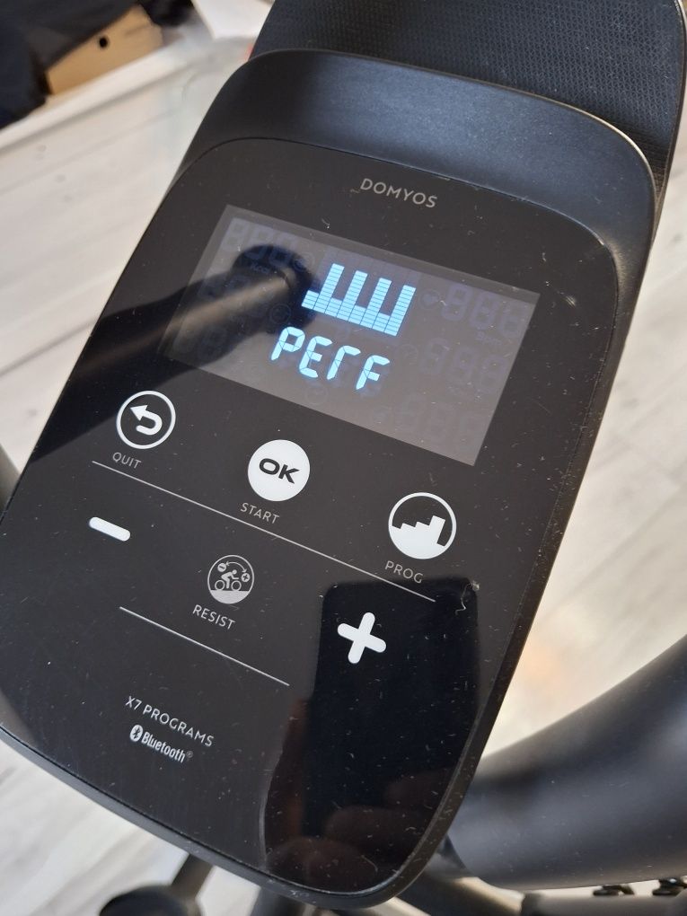 Orbitrek e essential 06