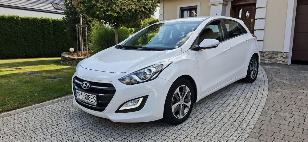 Hyundai I30 1.6 Benzyna LIFT Bezwypadkowy serwisowany w ASO