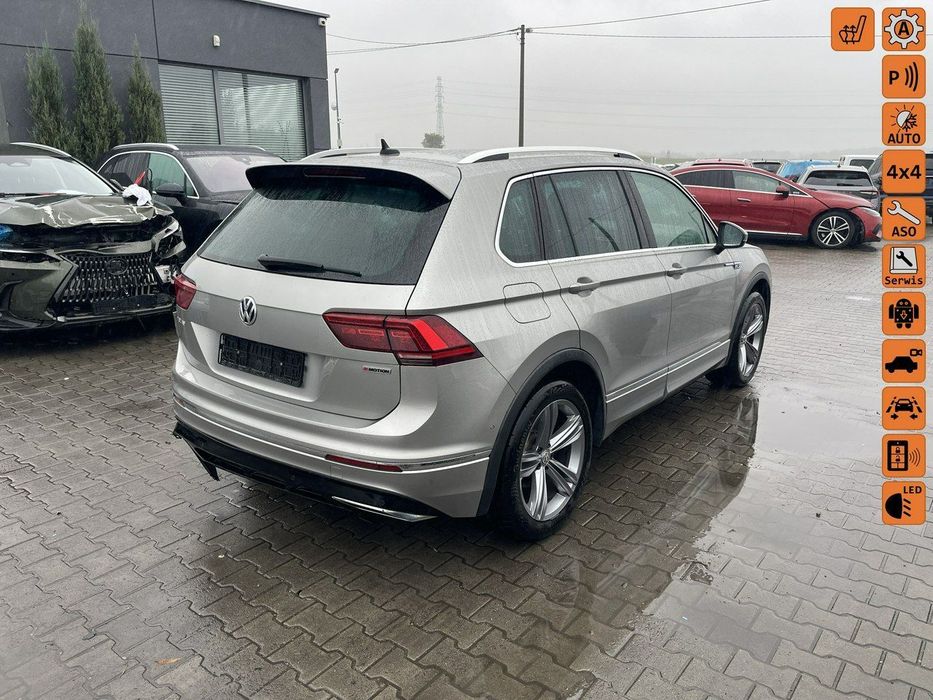 Volkswagen Tiguan R-line 4Motion Automat Klimatronik Podgrzewanie Virtual 230 KM