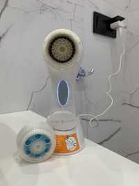 Щітка для обличчя Clarisonic Aria