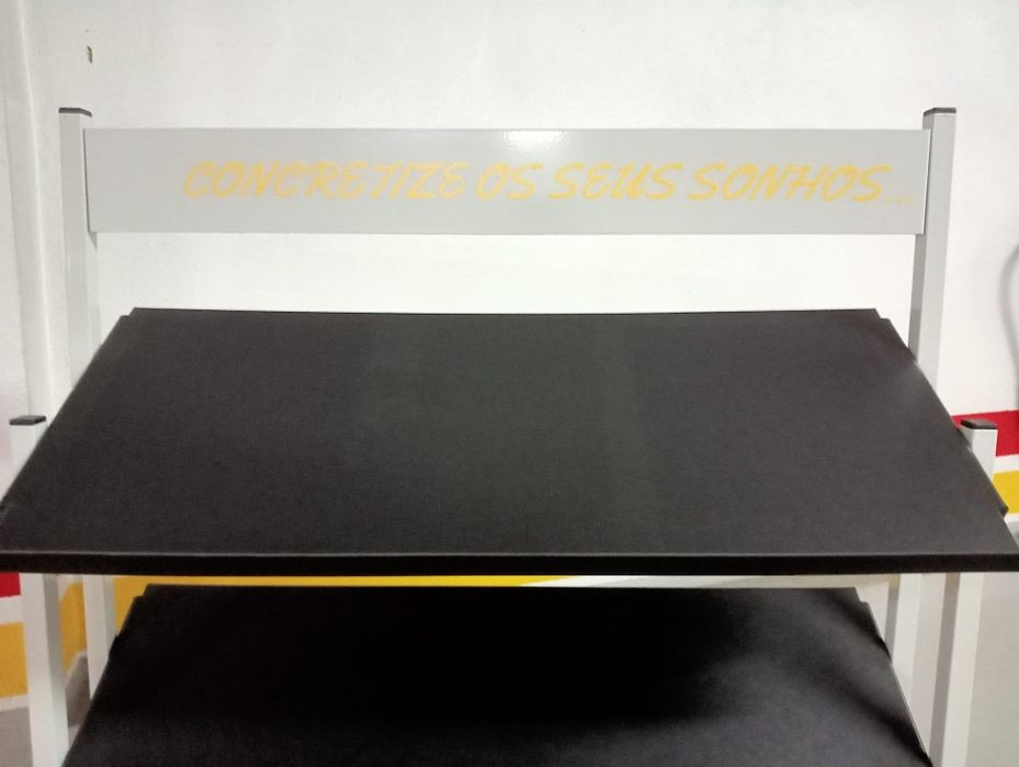 Expositor de livros catalogos folhetos