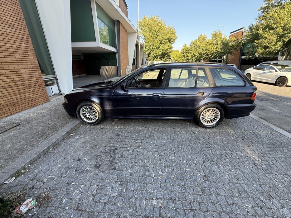 Bmw 530 D 193 cv / caixa automatica com avaria anda mas entra em safe