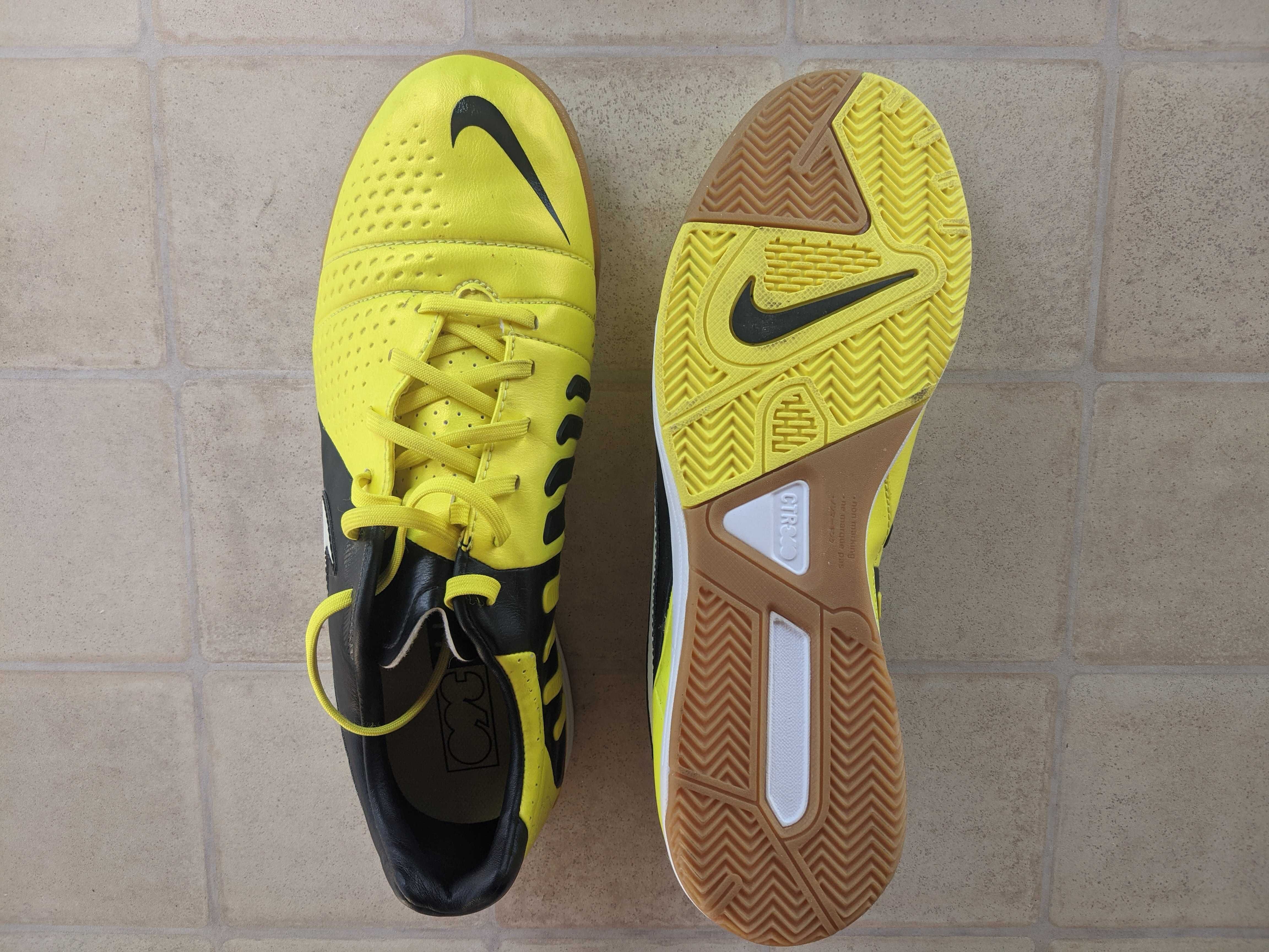 Футзальная обувь Nike CTR360 Libretto III IC [42.5eu]