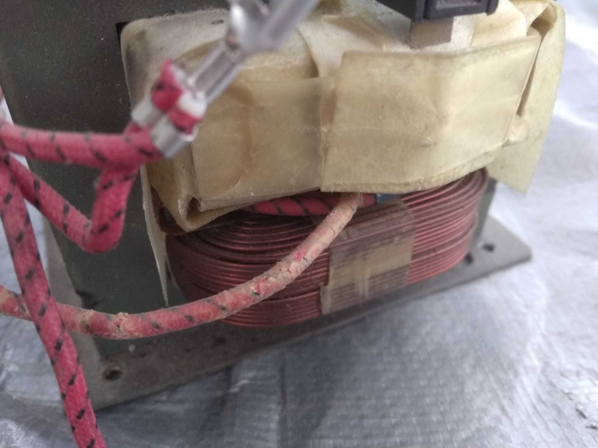Transformator z mikrofalówki zgrzewarka spawarka miedź ciężki