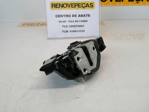 Fechadura / fecho porta frente direito TOYOTA Prius Hatchback (_W2_)
