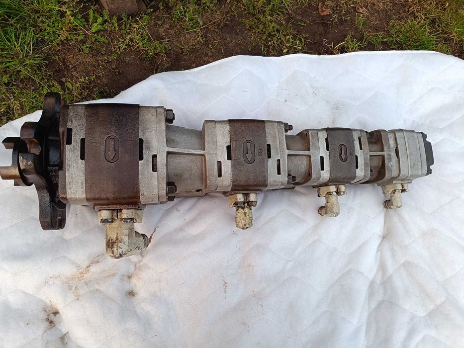 Pompa zębata Voith IPC 6-80 tłoczkowa IPC 5-40 PRASA WYCISKARKA