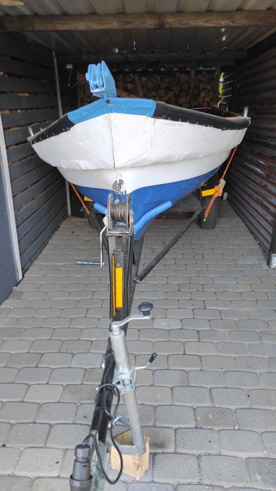 Sprzedam łódkę wędkarską