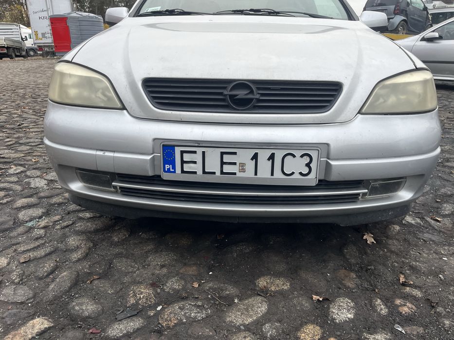 Opel Astra G - zderzak przód przedni - Z147 - inne