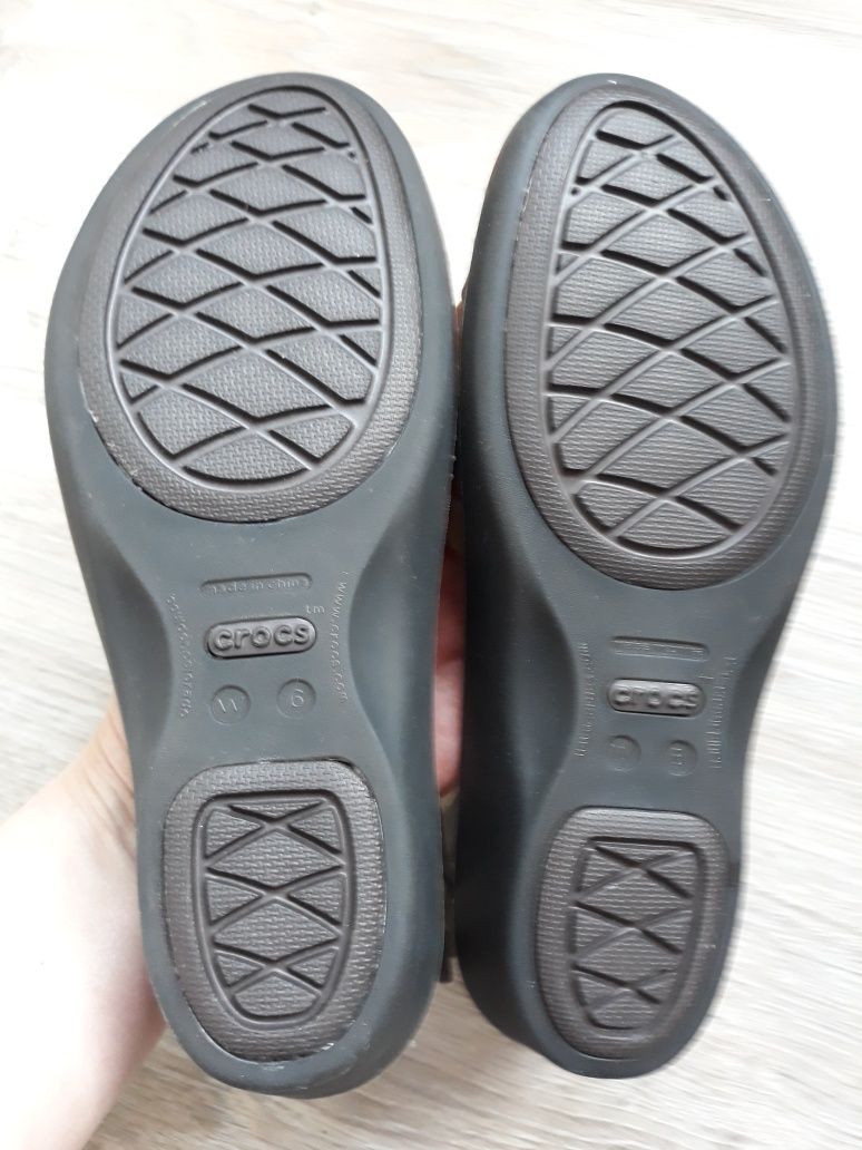 Crocs  sandały huarache na koturnie W6 rozm 36/37