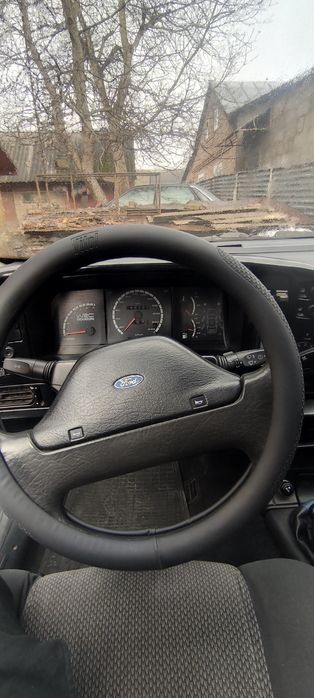 Продам авто Ford Scorpio