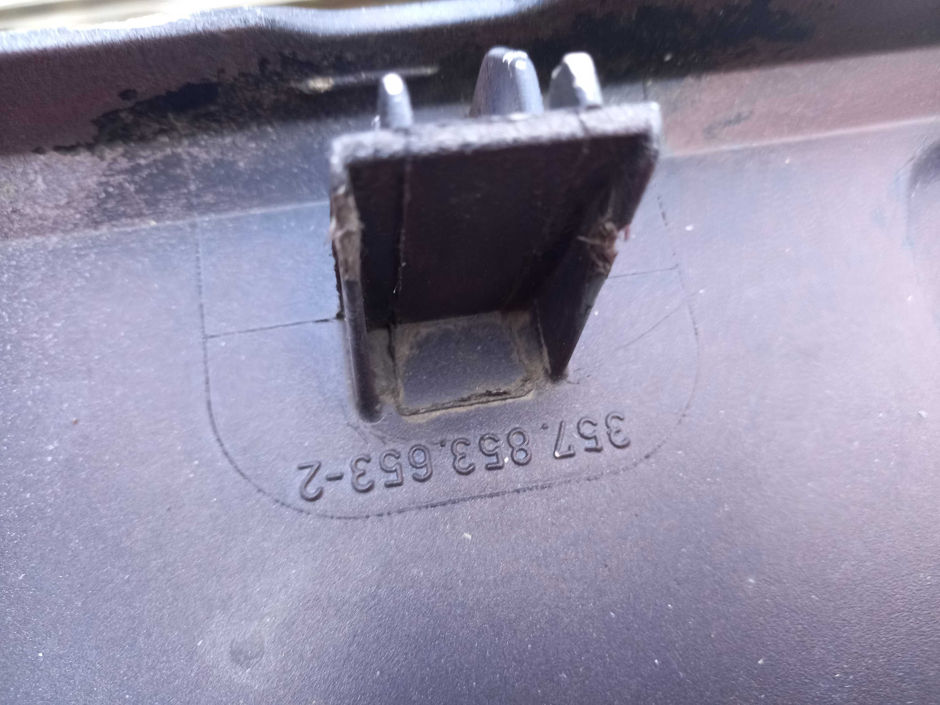 Gril przedni passat b3