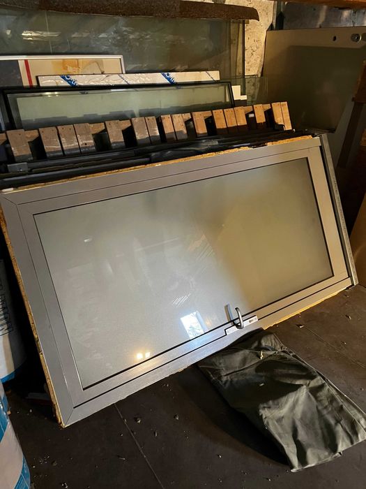 Drzwi szklano aluminiowe 90 lewe kolor RAL 9006 5 szt