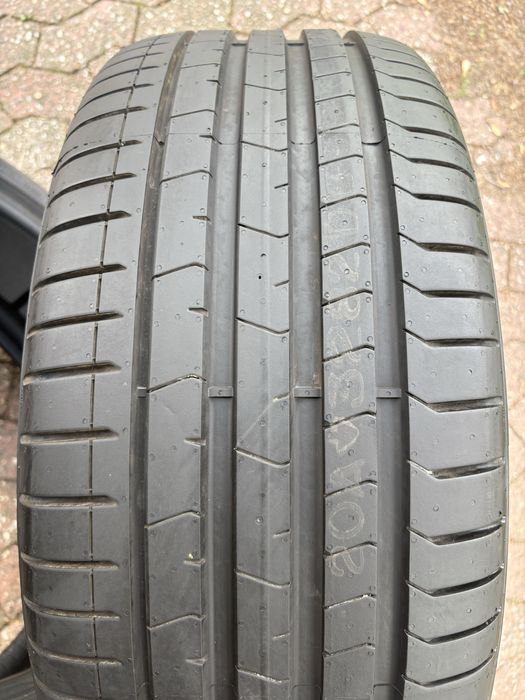 255/40 R21 102V Pirelli P Zero art.(2313)