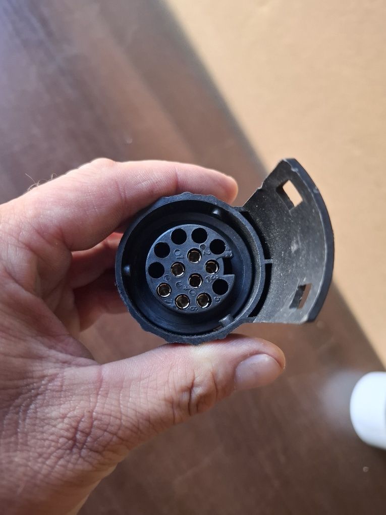 Adapter gniazda przejscówka