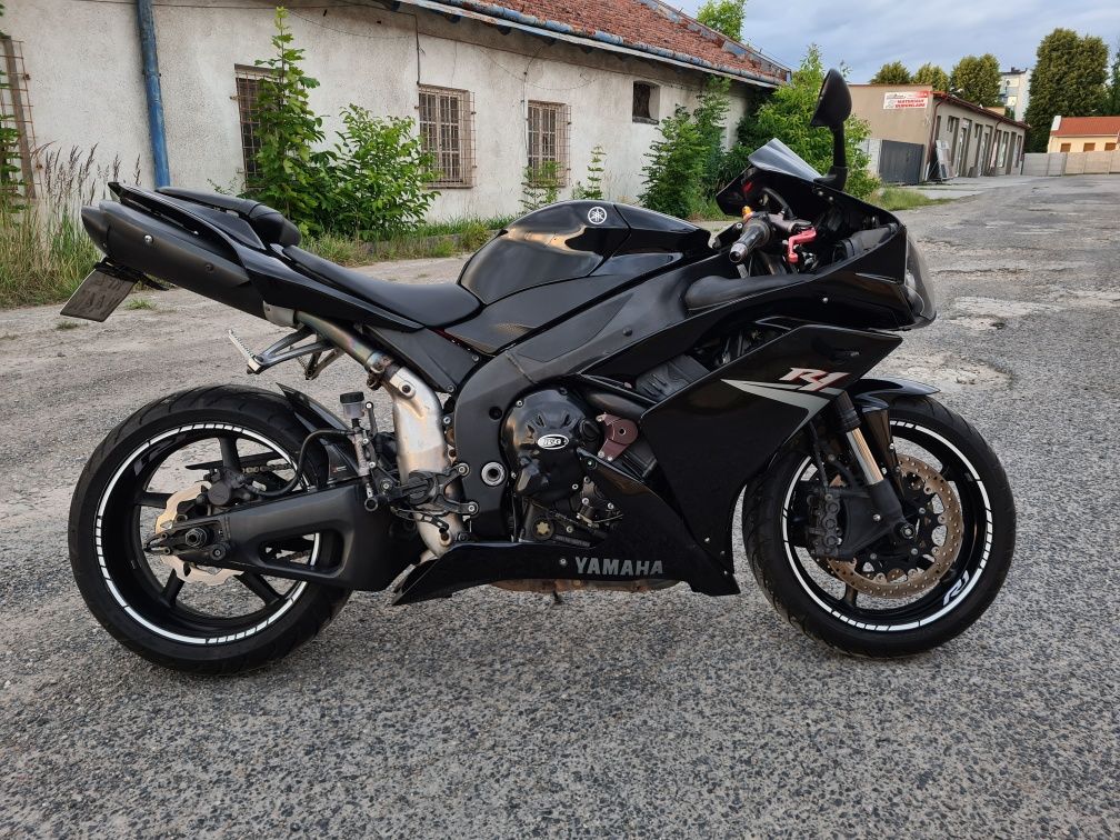 Yamaha R1 RN19 2007 niski przebieg nie RN12 RN09