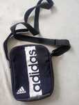 Oryginalna torebka saszetka adidas