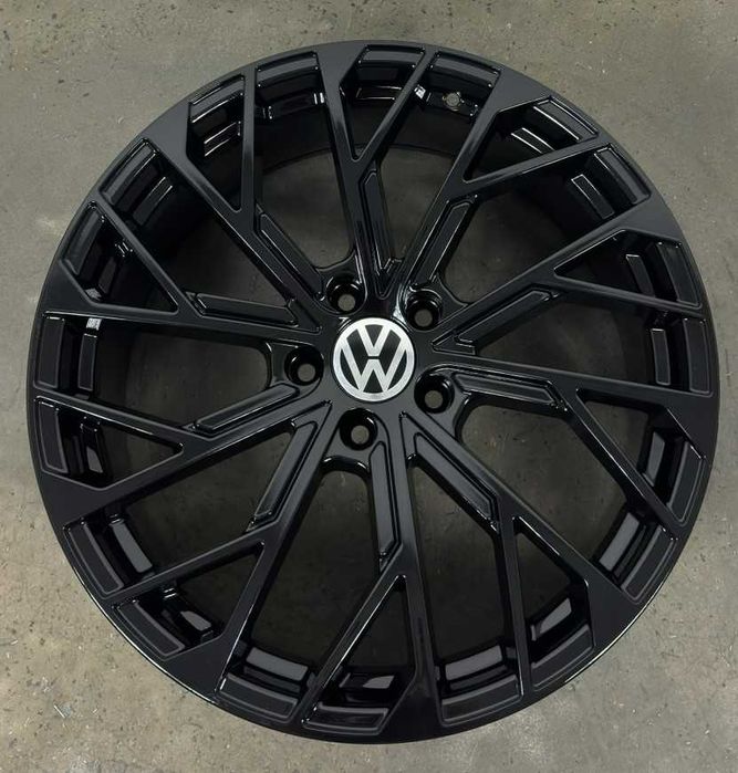 Диски R19 на Audi A4 A6 A8 Q5 Vw ID4 Tiguan Skoda Mercedes*