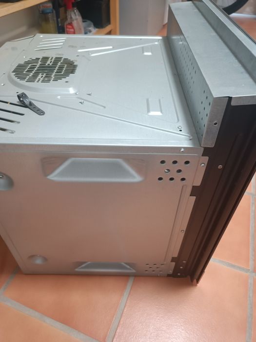 Forno elétrico Teka