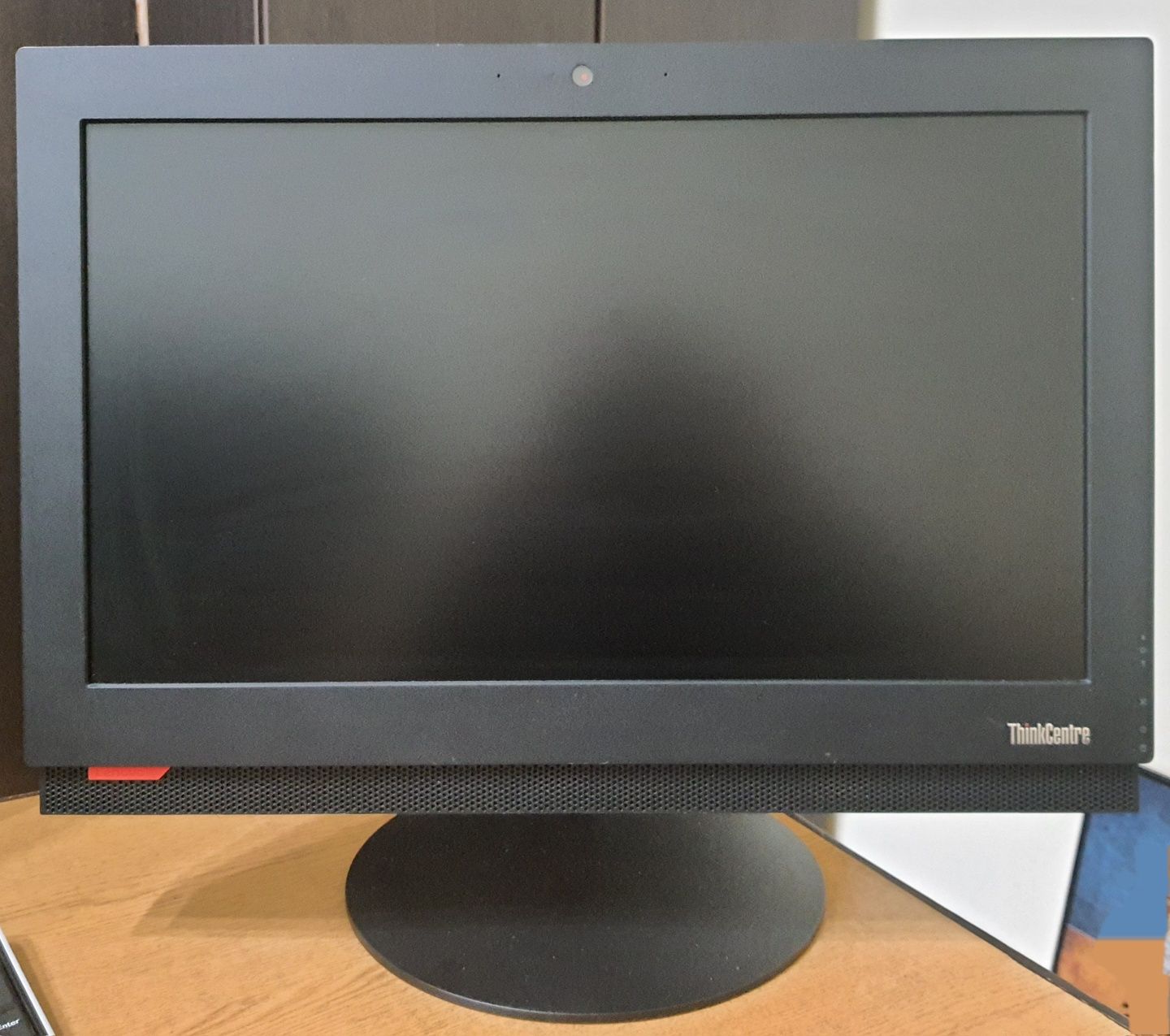 Моноблок Lenovo ThinkCentre M700z - 20"/i5-6400T/DDR4-8Gb/SSD-480Gb