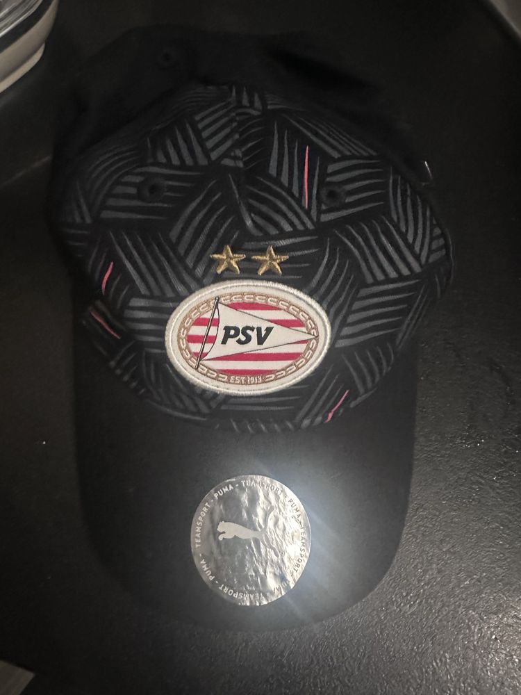 Czapka puma psv eindhoven