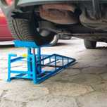 najazdy z podnośnikiem hydraulicznym rampy samochodowe 4000kg