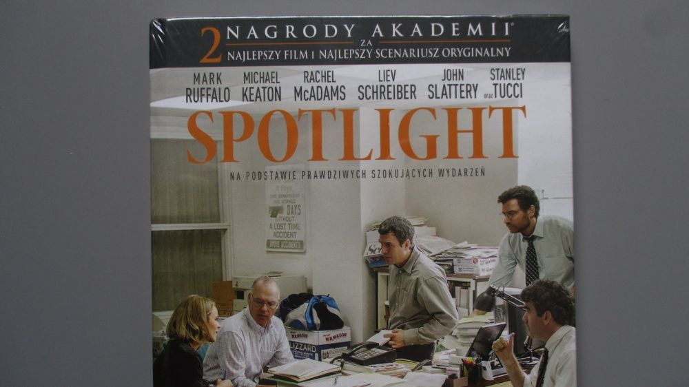 Spotlight książka i film na DVD nowe ofoliowane