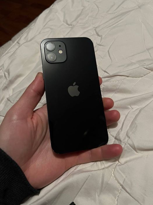 IPhone 12 64gb новая батарея