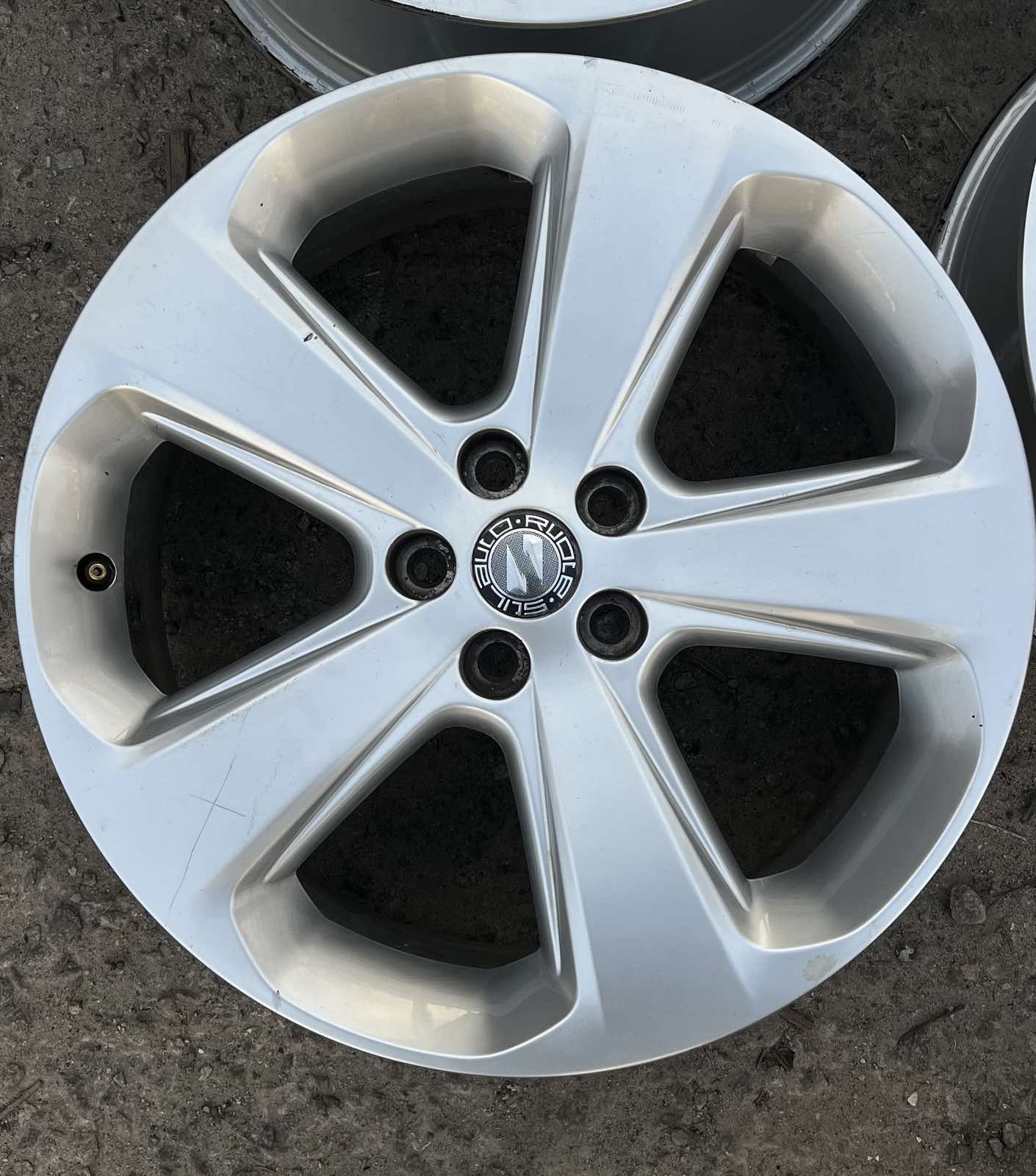 продам диски 5*105/18 OPEL MOKKA з шинами 215/55r18 22000 компл ,