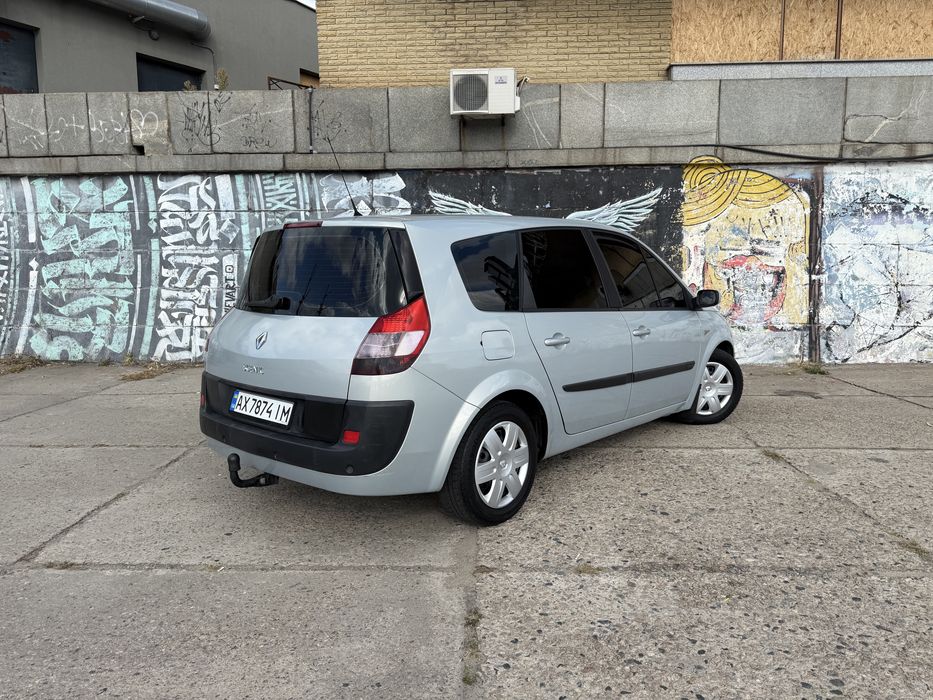 Renault Megane Grand Scenic 2