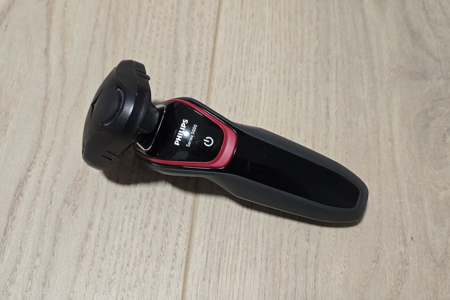 Golarka Philips series 5000